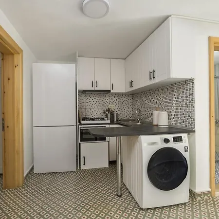 Cozy Modern Oasis Bebek Park 2bed1bath 101 Apartment *